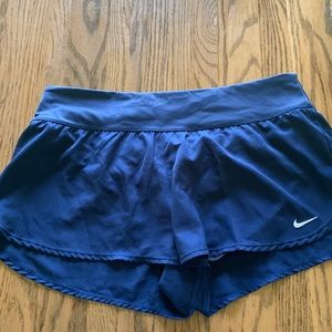 Nike dri-fit 3” running short